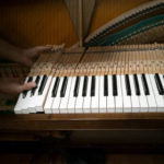 Combien de temps faut-il pour accorder un piano ?