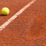 Les aspects techniques à considérer lors de la construction d’un court de tennis en terre battue à Bron