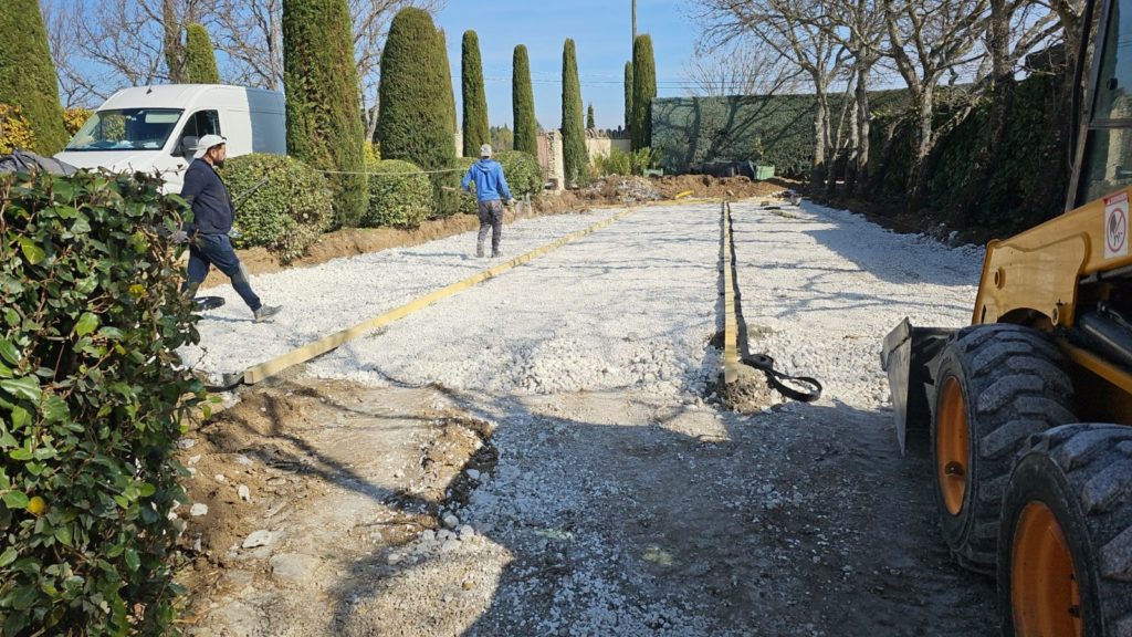 Construction d'un court de tennis à Cannes