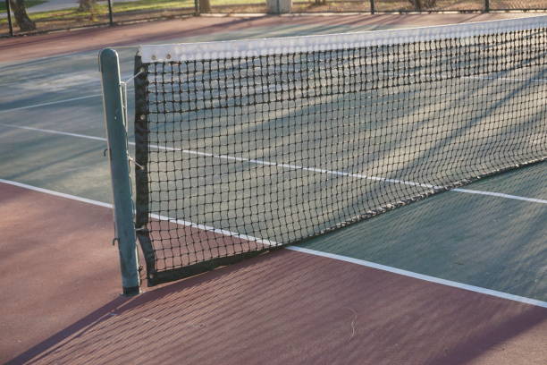 Construction d'un terrain de tennis en béton poreux à Cannes