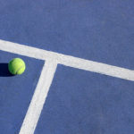 Pourquoi la rénovation d’un court en béton poreux est-elle populaire à Aix-en-Provence ?