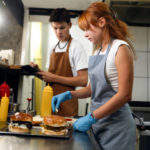 Les jobs étudiant à Lyon sont-ils compatibles avec un emploi du temps universitaire chargé ?