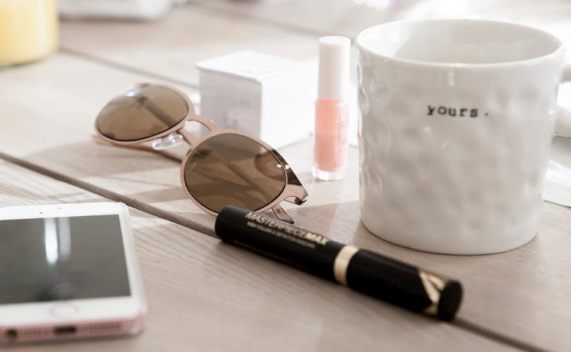 découvrez notre sélection d’accessoires tendance pour compléter votre style : sacs, bijoux, ceintures et bien plus. des nouveautés régulièrement ajoutées pour tous les goûts et tous les budgets !