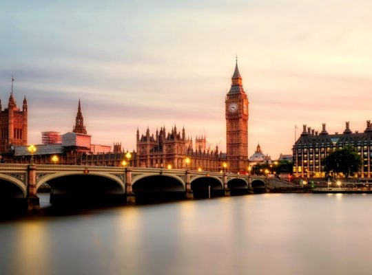 découvrez les plus belles destinations à travers le monde : conseils de voyage, lieux incontournables et suggestions pour vos prochaines aventures.