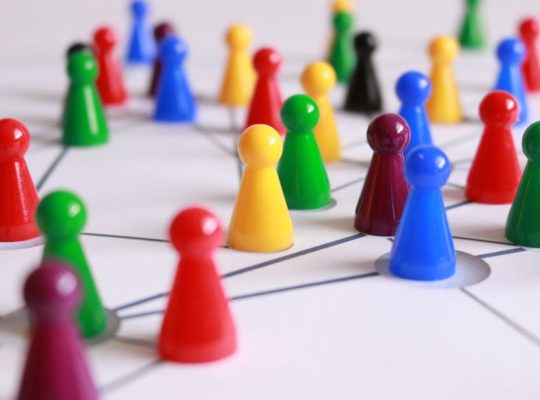 découvrez les clés du leadership efficace : conseils, stratégies et compétences essentielles pour inspirer et guider une équipe vers le succès durable.