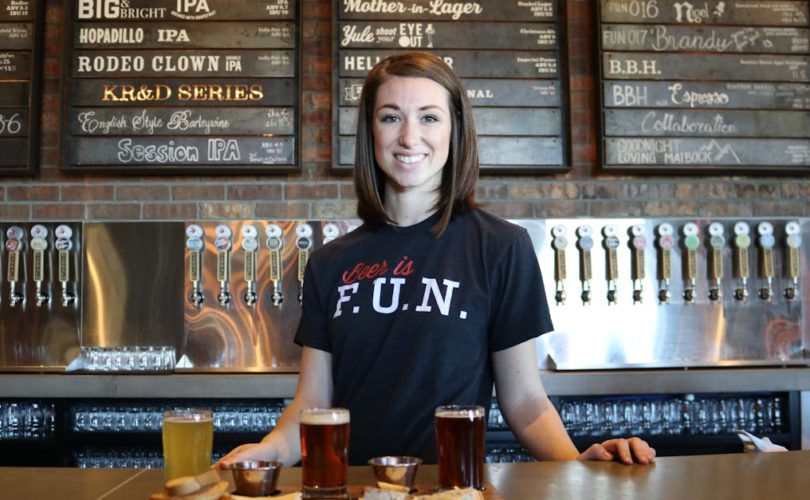 découvrez l'ensemble de nos services professionnels adaptés à vos besoins : qualité, expertise et accompagnement sur-mesure pour particuliers et entreprises.