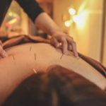 Y a-t-il des approches spécifiques en médecine chinoise à Bourgoin-Jallieu pour les douleurs liées à la cicatrisation ?