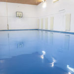 Est-ce que la peinture époxy peut être posée sur un sol déjà peint ?