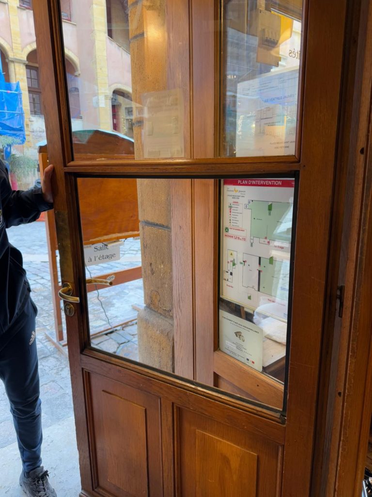 remplacement de vitrine à Lyon