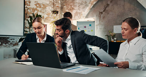 un projet de E-Commerce Lyon doit désormais intégrer l’expérience utilisateur, la mobilité et la personnalisation des parcours d’achat.