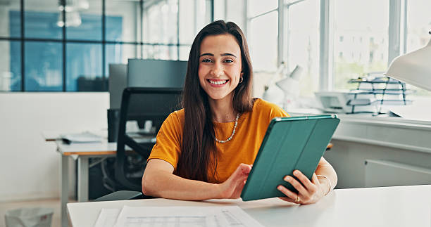 Un design attractif joue un rôle déterminant dans la réussite d’un E-Commerce Lyon moderne, car il constitue la première impression