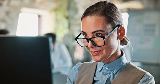 un E-Commerce Lyon performant repose sur une observation précise des comportements des visiteurs, des sources de trafic et des parcours