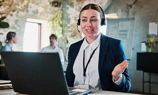 Un site E-Commerce Lyon bien construit constitue un levier majeur pour renforcer la visibilité des entreprises installées à Lyon.