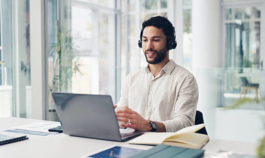 Comment un branding entreprise Paris améliore-t-il 3 leviers puissants de notoriété ?