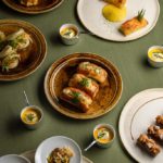 Comment réserver un traiteur à Grenoble pour un événement organisé dans un lieu sans cuisine ni équipements sur place ?
