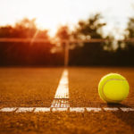 Quel entretien programmer après une rénovation court de tennis en terre battue à Cannes ?